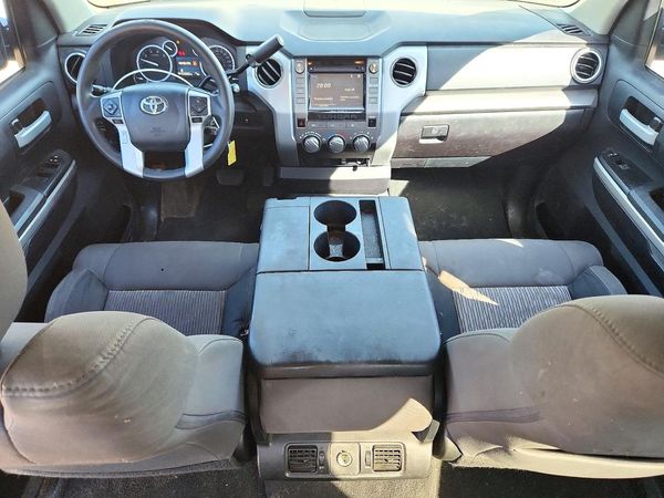 2016 TOYOTA TUNDRA SR5 — CKPT