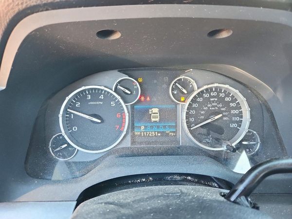 2016 TOYOTA TUNDRA SR5 — ODOM