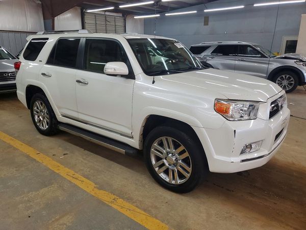 2012 TOYOTA 4RUNNER — Passenger 3/4