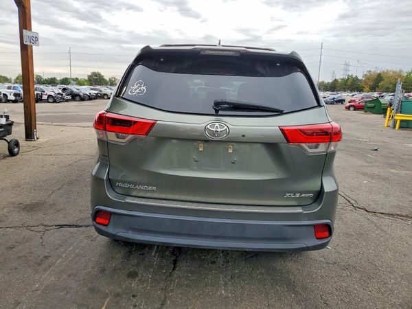 2018 TOYOTA HIGHLANDER SE/XLE — DIRR