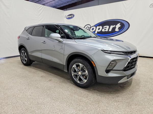 2025 CHEVROLET BLAZER 2LT — Passenger 3/4