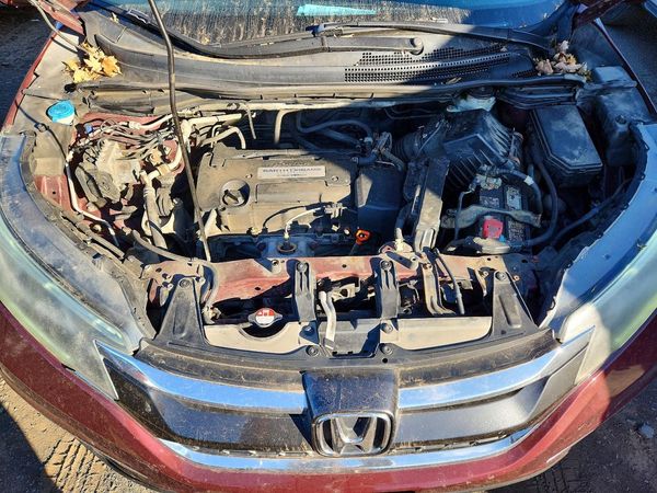2015 HONDA CRV EX — Engine bay