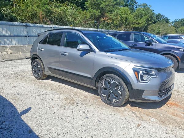 2024 KIA NIRO Wind — Passenger 3/4