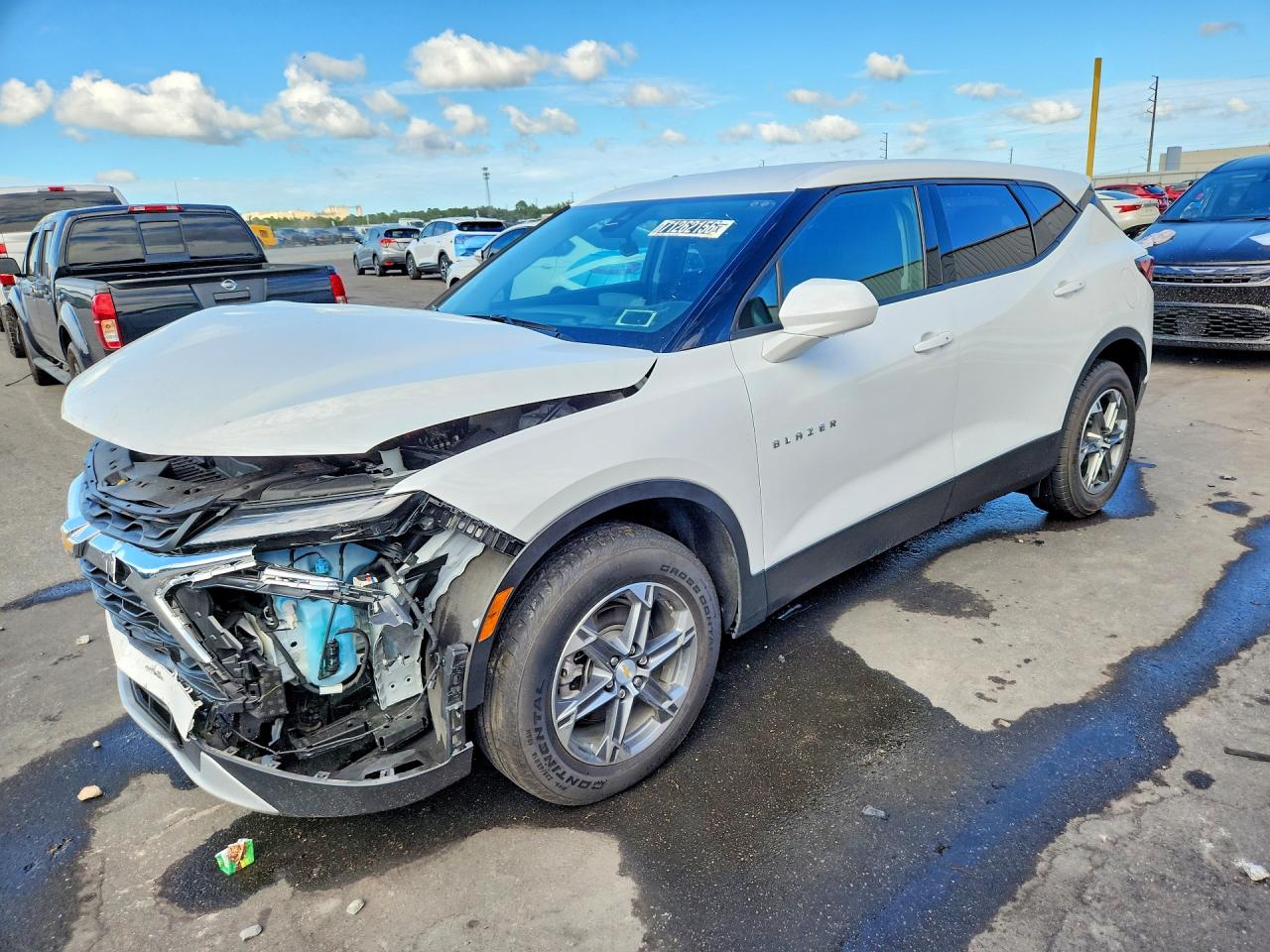 2025 CHEVROLET BLAZER 2LT — Front 3/4