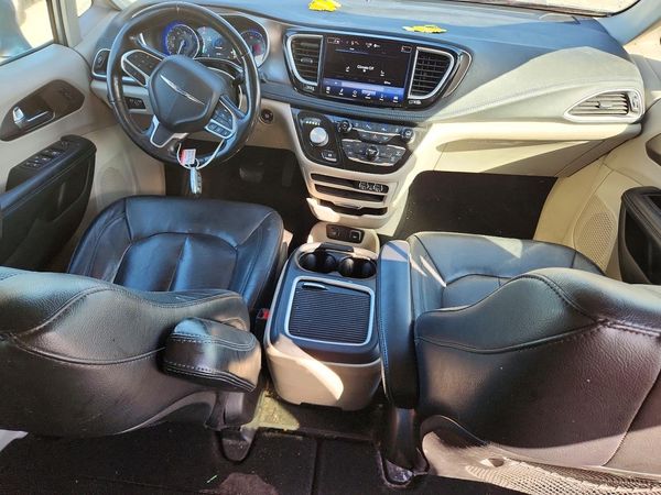 2021 CHRYSLER PACIFICA Touring L — CKPT
