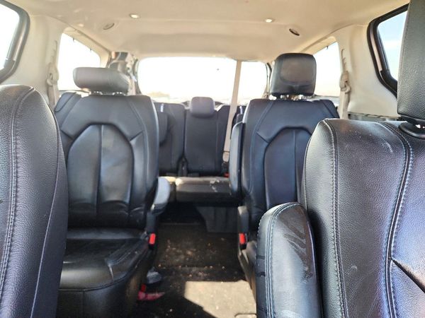 2021 CHRYSLER PACIFICA Touring L — SUVN