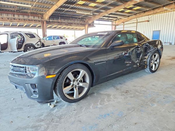 2013 CHEVROLET CAMARO 2LS — Front 3/4