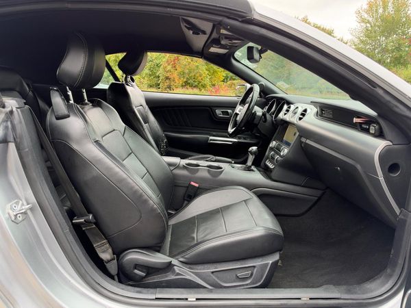 2020 FORD MUSTANG I4 Convertible