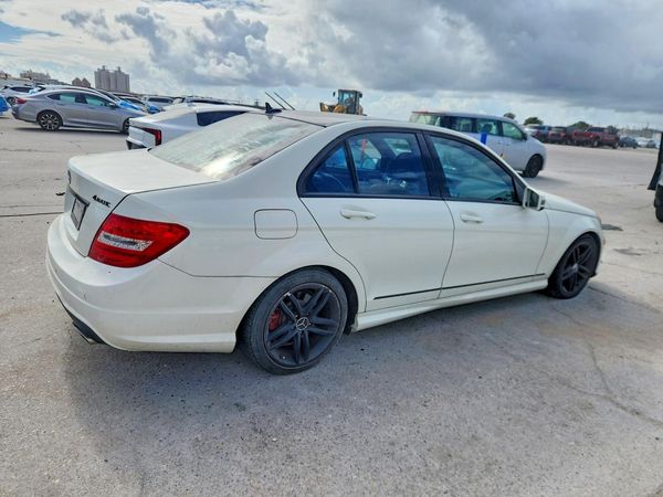 2012 MERCEDES-BENZ C-CLASS C300 4-MATIC — PSRA