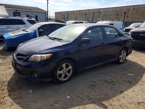 2012 TOYOTA COROLLA — Front 3/4