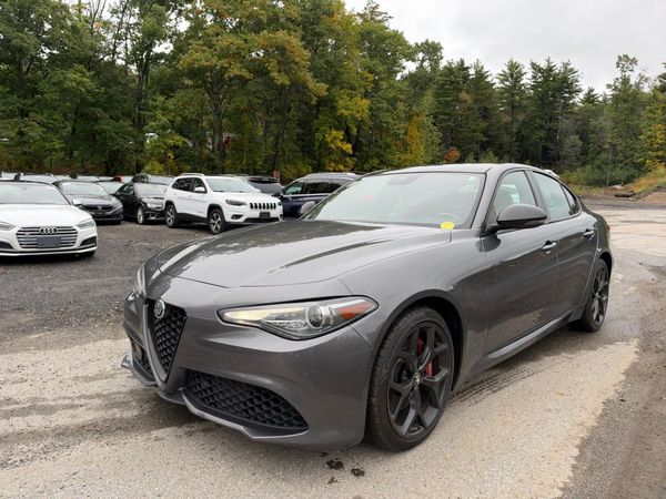 2020 ALFA ROMEO GIULIA TI AWD