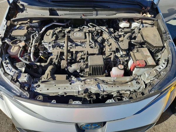2024 TOYOTA COROLLA — Engine bay