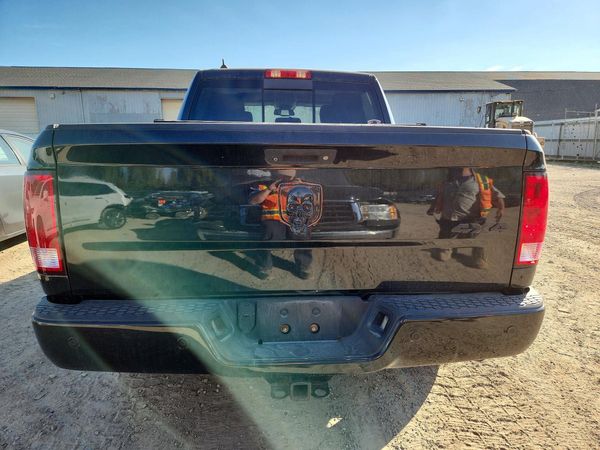 2018 RAM 1500 SLT — DIRR
