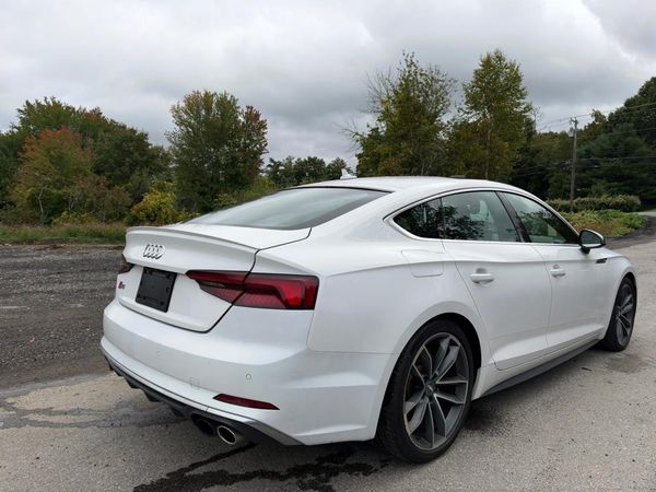 2018 AUDI S5