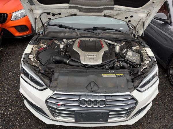 2018 AUDI S5