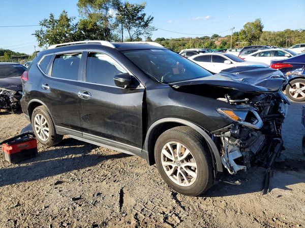 2018 NISSAN ROGUE — Passenger 3/4