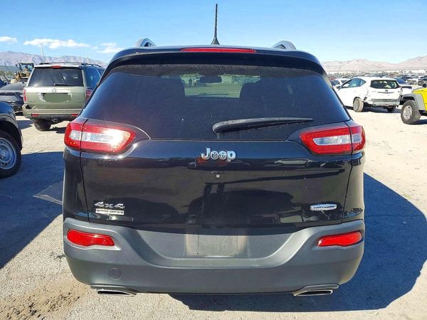 2018 JEEP CHEROKEE Latitude Plus — DIRR