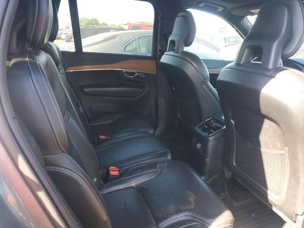2016 VOLVO XC90 — PSRS