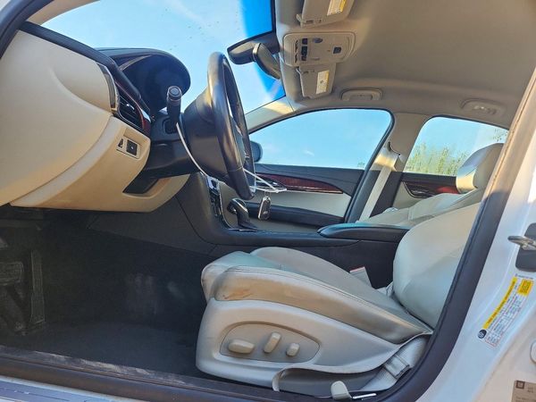 2016 CADILLAC ATS Luxury — DENT