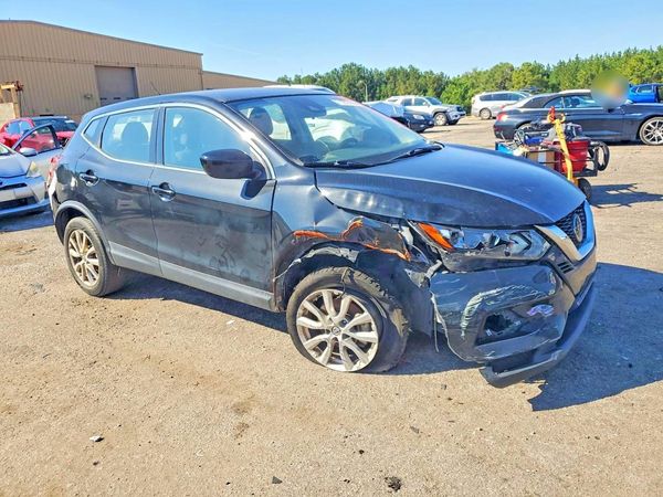 2021 NISSAN ROGUE SV — Passenger 3/4
