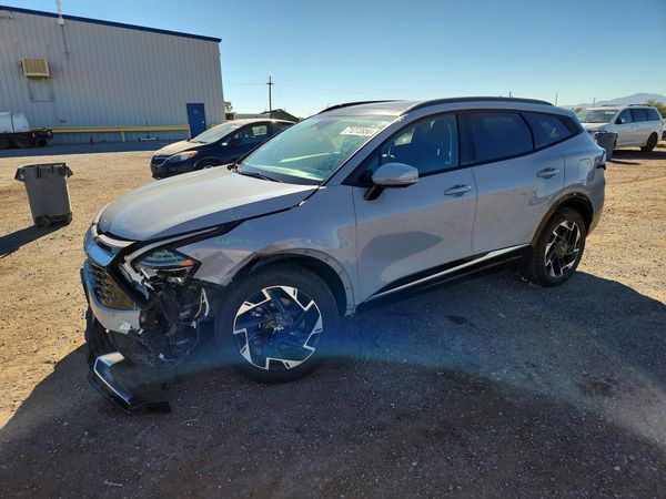 2023 KIA SPORTAGE SX-PRESTIGE or SX-P — Front 3/4