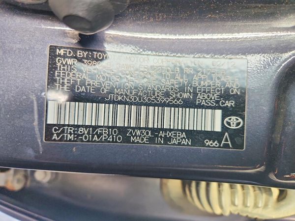 2012 TOYOTA PRIUS — VINS
