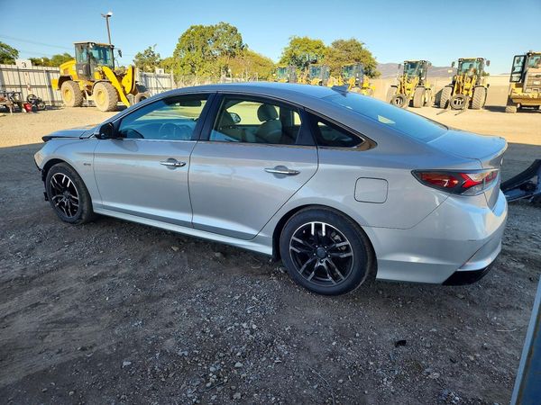 2019 HYUNDAI SONATA Hybrid SE — DSRA