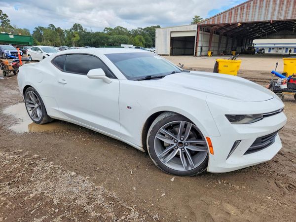 2017 CHEVROLET CAMARO 2LT — Passenger 3/4