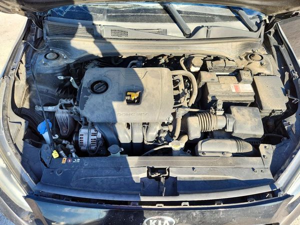 2019 KIA FORTE S/GT Line — Engine bay
