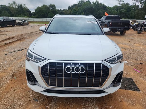 2024 AUDI Q3 S Line quattro Premium — DIRF