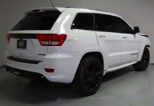 2013 JEEP CHEROKEE SRT8