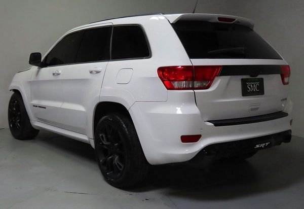 2013 JEEP CHEROKEE SRT8