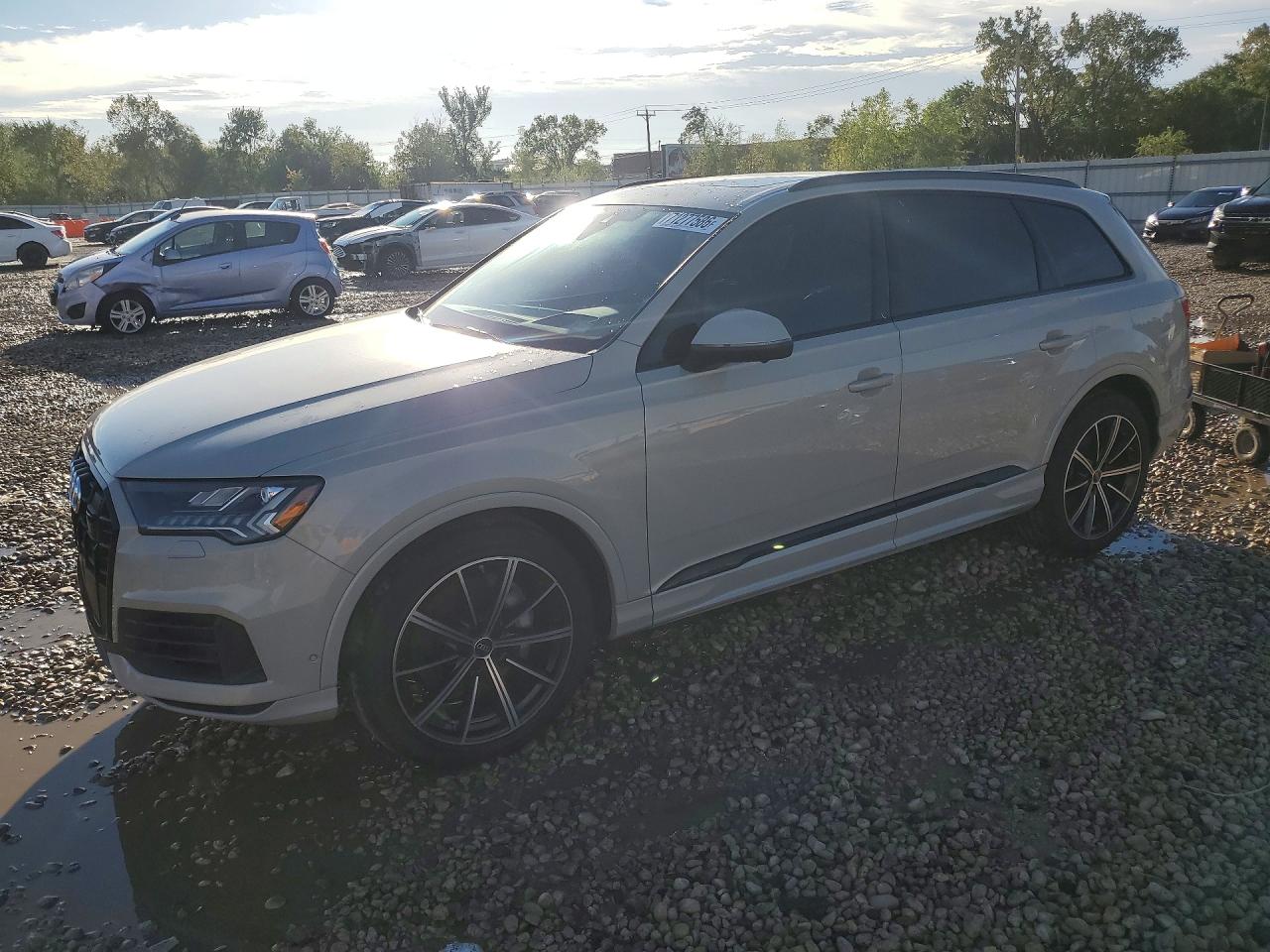 2023 AUDI Q7 quattro Prestige — Front 3/4