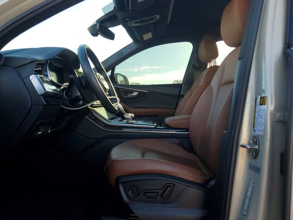 2023 AUDI Q7 quattro Prestige — DENT