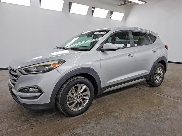 2017 HYUNDAI TUCSON — DSFA — Front 3/4
