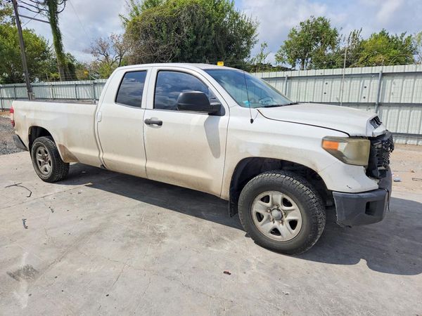 2018 TOYOTA TUNDRA SR/SR5 — Passenger 3/4