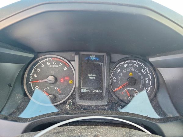 2022 TOYOTA TACOMA SR5 — ODOM