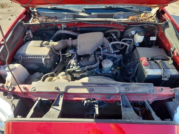 2022 TOYOTA TACOMA SR5 — Engine bay