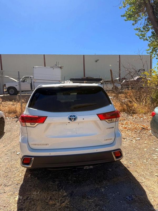 2019 TOYOTA HIGHLANDER Ltd/Ltd Platinum Hybrid