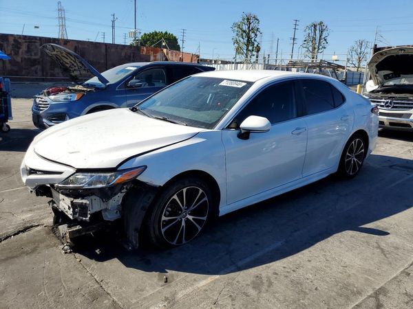 2019 TOYOTA CAMRY — DSFA — Front 3/4