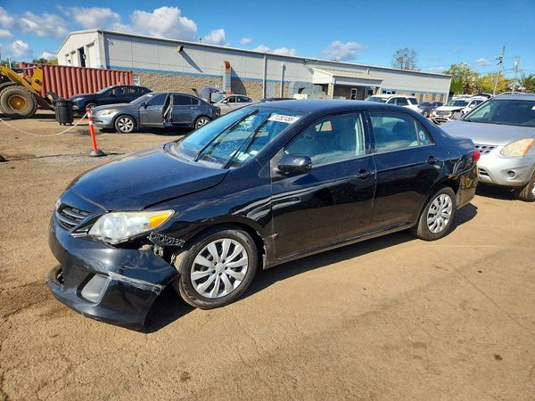 2013 TOYOTA COROLLA — DSFA — Front 3/4