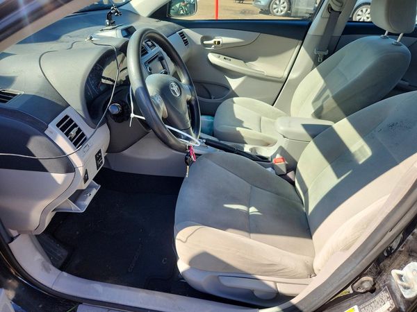 2013 TOYOTA COROLLA — DENT