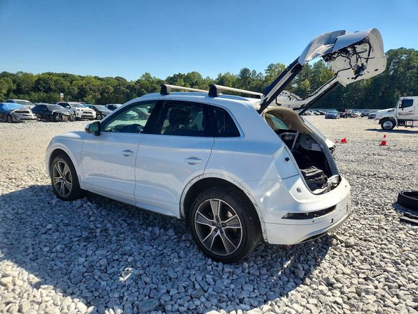 2019 AUDI Q5 quattro Premium Plus — DSRA