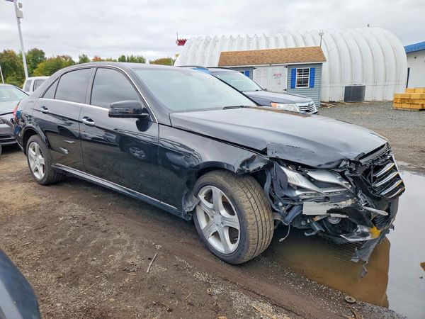 2014 MERCEDES-BENZ E-CLASS E350 — Passenger 3/4