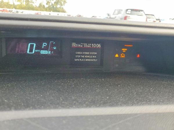 2014 TOYOTA PRIUS — ODOM