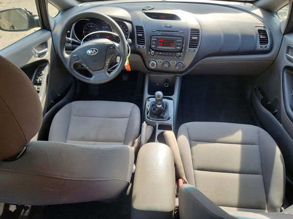 2017 KIA FORTE LX Base — CKPT