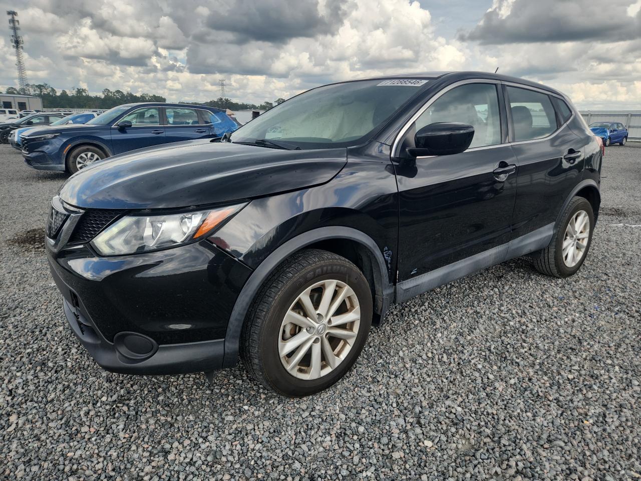 2018 NISSAN ROGUE — Front 3/4