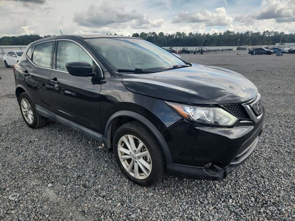 2018 NISSAN ROGUE — Passenger 3/4
