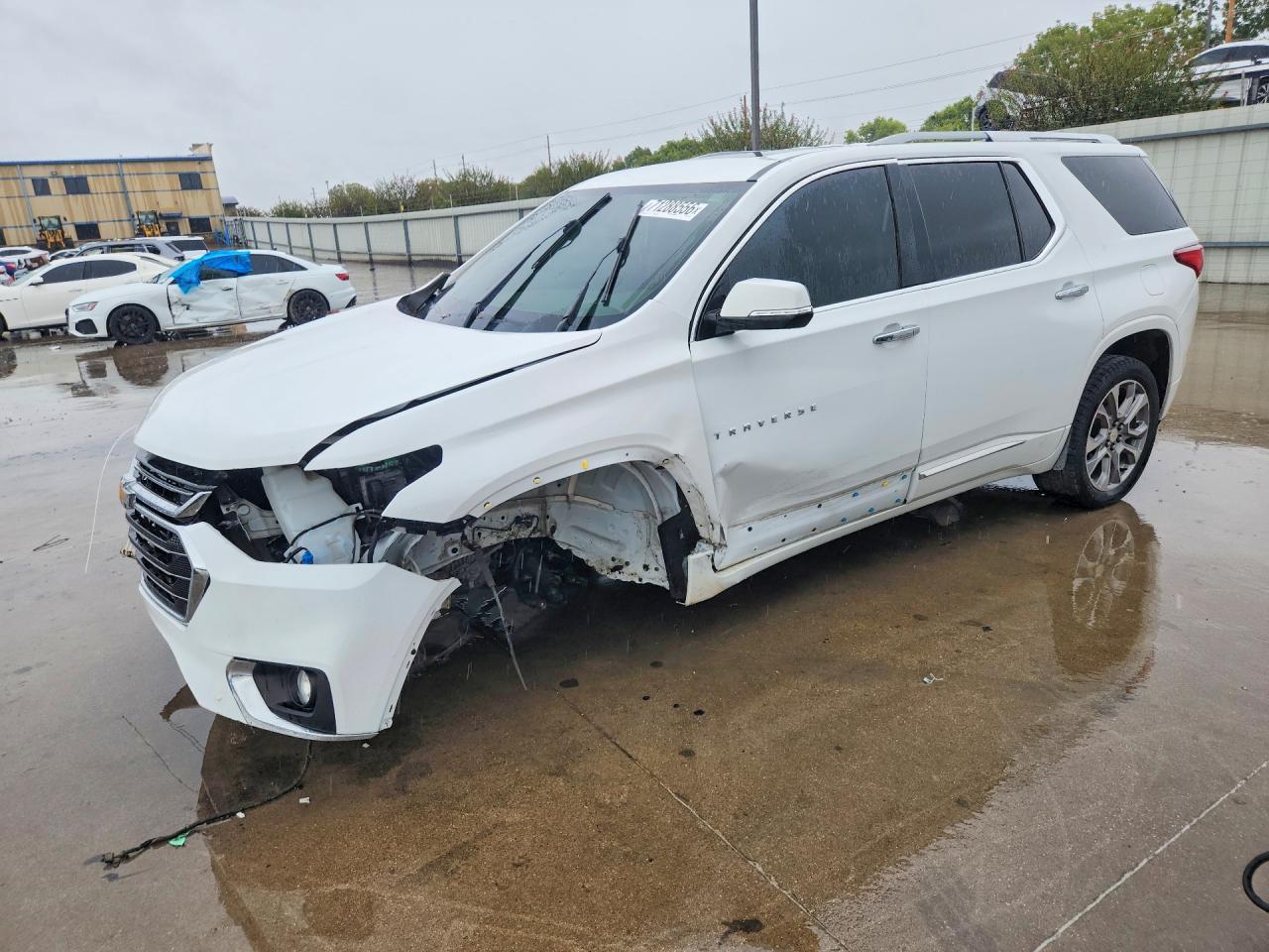 2018 CHEVROLET TRAVERSE Premier — Front 3/4