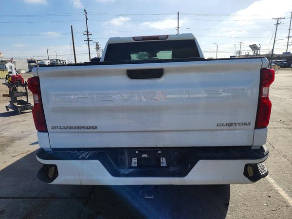 2023 CHEVROLET SILVERADO — DIRR